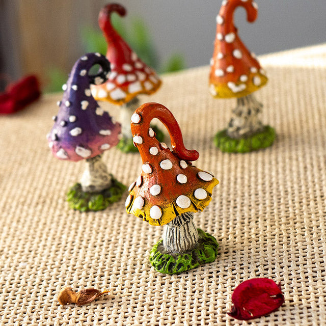 2.7" Magic Mushroom Statues (Set of 4) - Magick Magick.com